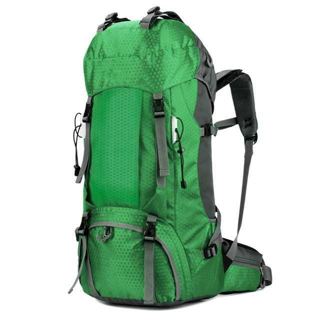 表地: オックスフォードとナイロン収納可能サイズ: 60Ｌ留め具の種類: プラスチックバックル【大容量60L】この登山リュックには、山行時に快適になるように色々な位置にポケットがあったり、レインカバー